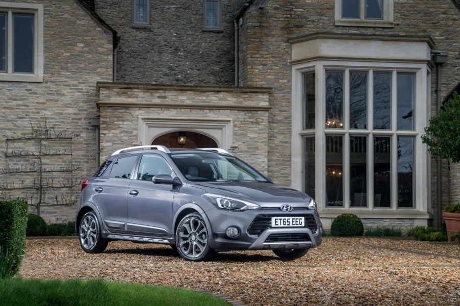  Hyundai i20 Active 2016 года  (UK) (фото 11 из 20)